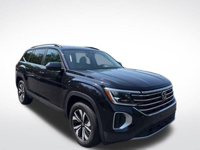 used 2024 Volkswagen Atlas car, priced at $35,000