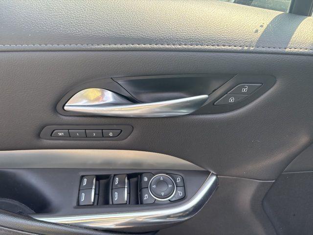 used 2023 Cadillac XT4 car, priced at $25,636