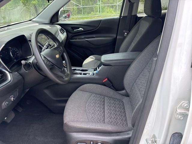 used 2023 Chevrolet Equinox car, priced at $24,000