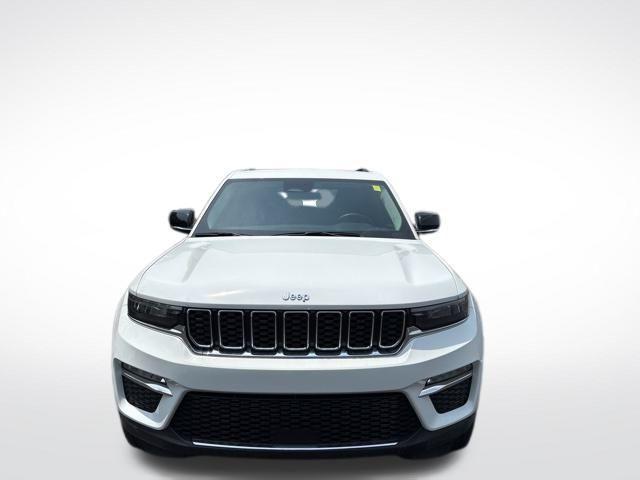 used 2022 Jeep Grand Cherokee car, priced at $33,000