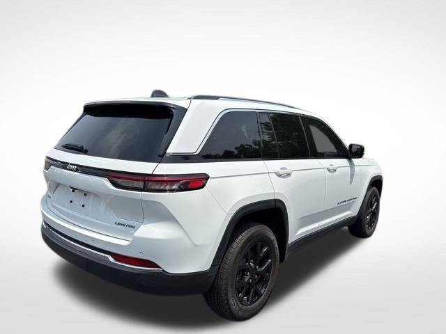 used 2022 Jeep Grand Cherokee car, priced at $33,000