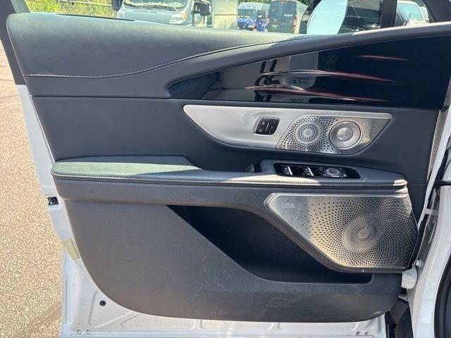 used 2024 Lincoln Nautilus car, priced at $50,000