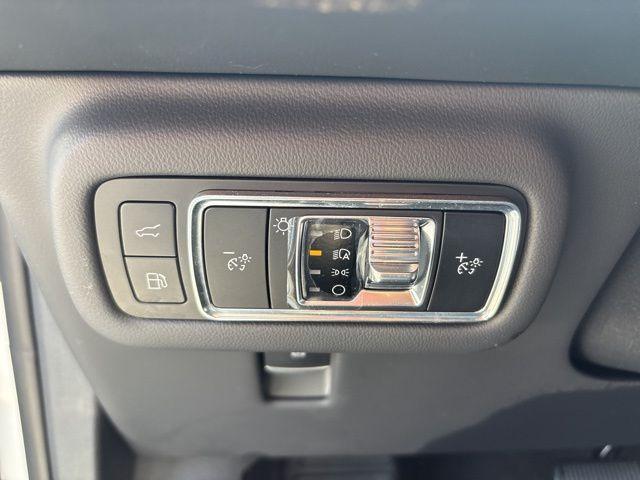 used 2024 Lincoln Nautilus car, priced at $50,000