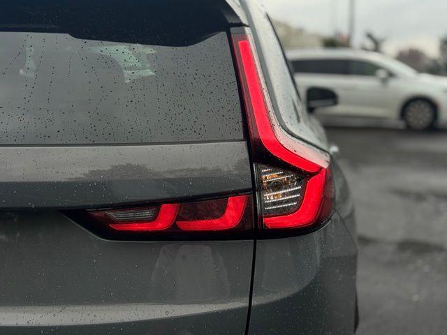 used 2024 Honda CR-V car, priced at $32,762