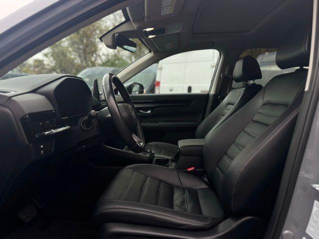 used 2024 Honda CR-V car, priced at $32,762
