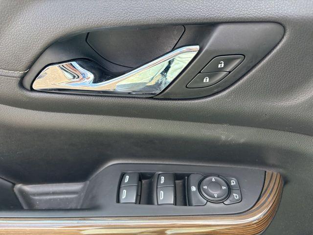 used 2023 GMC Acadia car, priced at $31,000