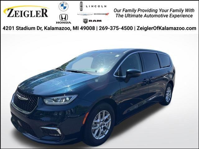 used 2023 Chrysler Pacifica car, priced at $25,508