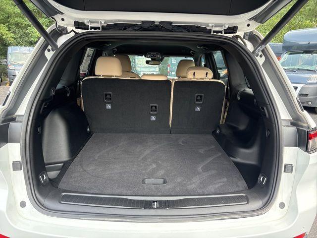 used 2023 Jeep Grand Cherokee car, priced at $35,000