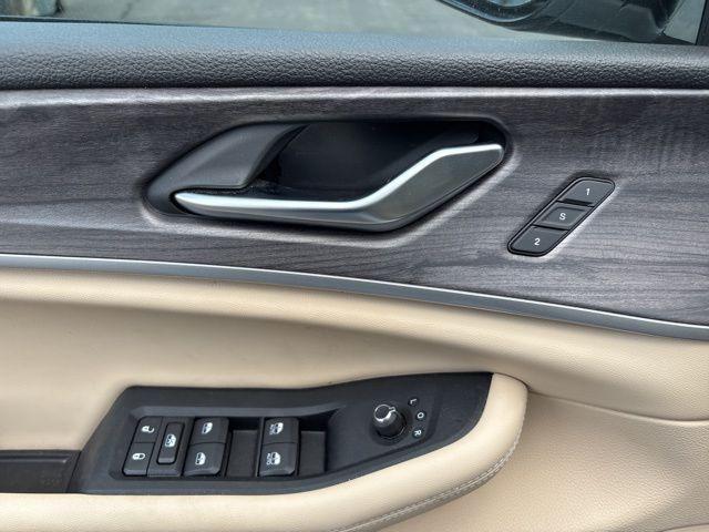used 2023 Jeep Grand Cherokee car, priced at $35,000
