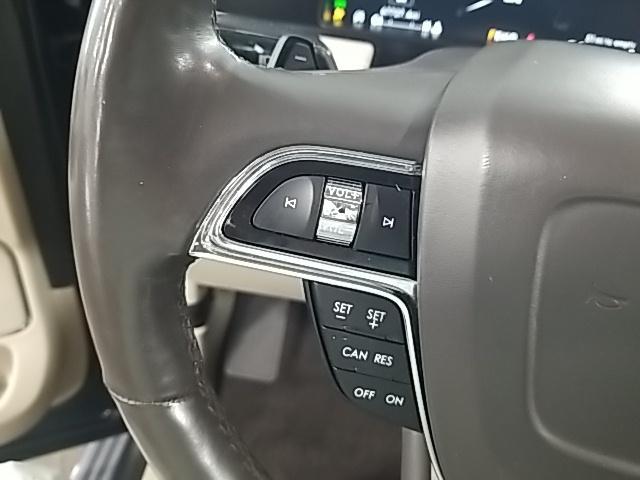 used 2018 Lincoln Navigator car, priced at $39,456