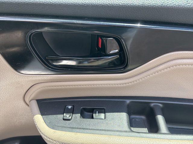 used 2022 Honda Odyssey car, priced at $40,305