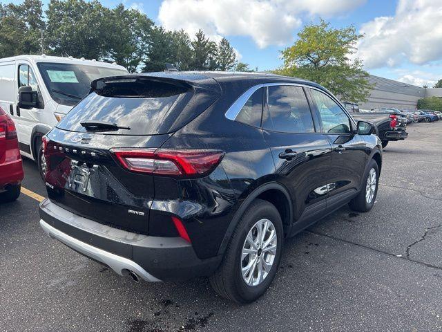 used 2023 Ford Escape car, priced at $25,000