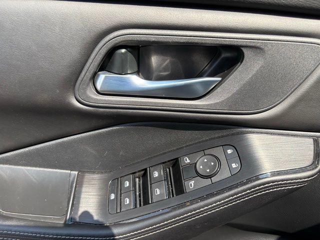 used 2024 Nissan Rogue car, priced at $23,850