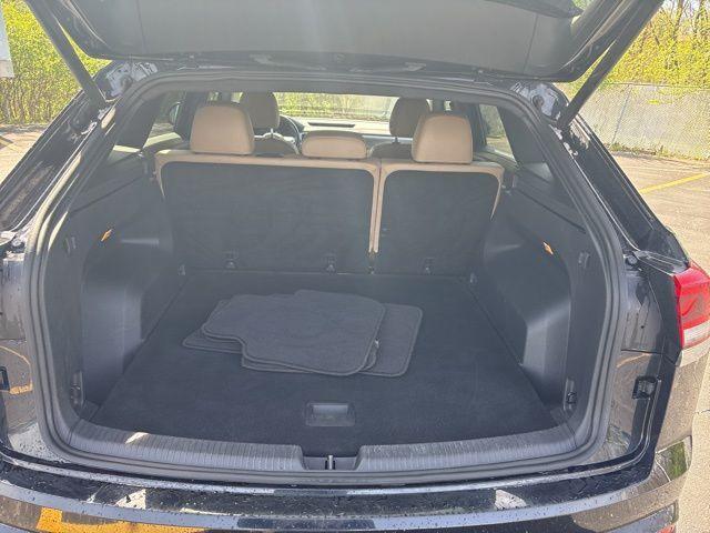 used 2020 Volkswagen Atlas Cross Sport car, priced at $23,635