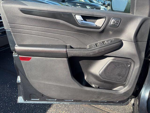 used 2022 Ford Escape car, priced at $26,000