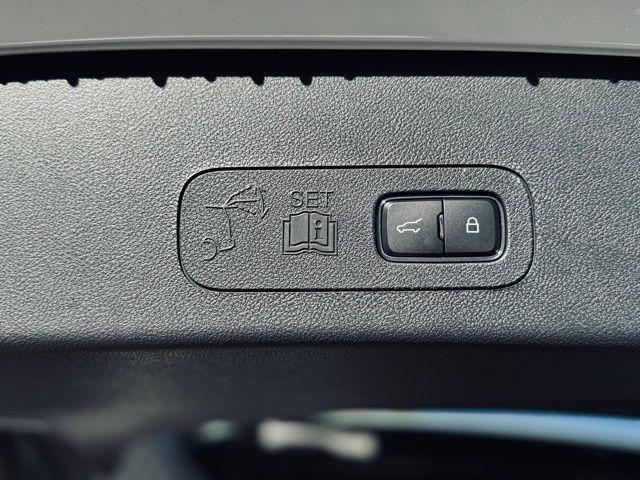 new 2026 Lincoln Aviator car