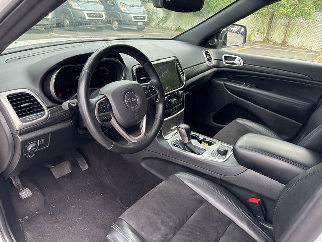 used 2022 Jeep Grand Cherokee WK car, priced at $30,307