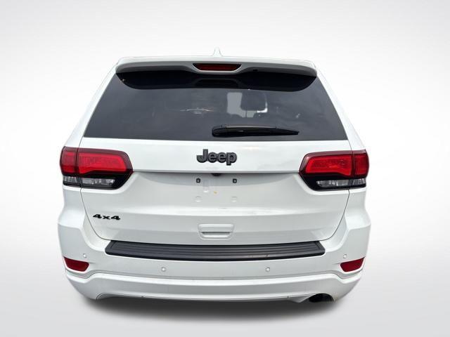 used 2022 Jeep Grand Cherokee WK car, priced at $30,307