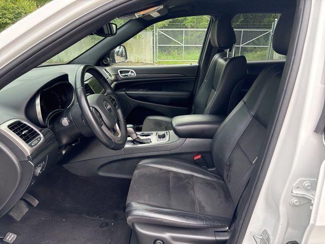 used 2022 Jeep Grand Cherokee WK car, priced at $30,307