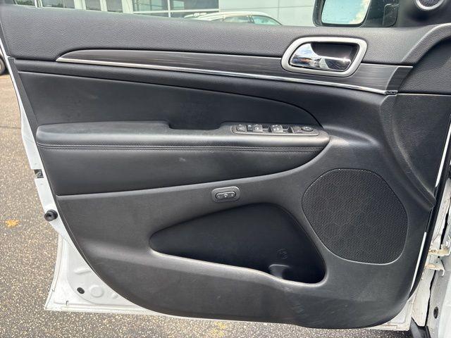 used 2022 Jeep Grand Cherokee WK car, priced at $26,757
