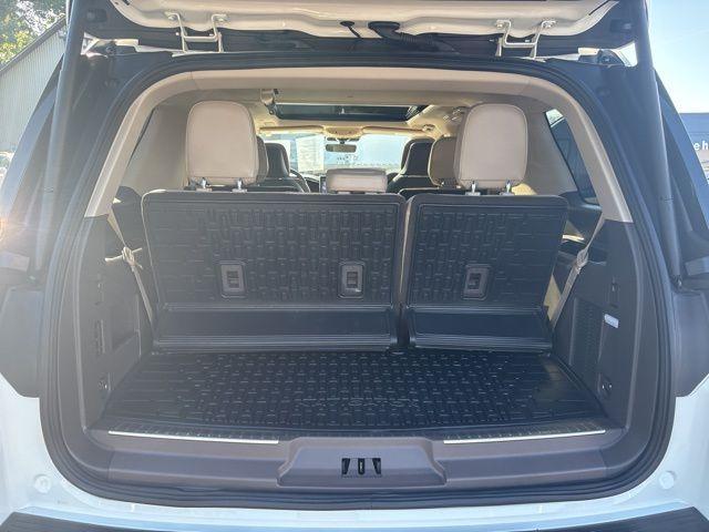 used 2024 Lincoln Navigator car, priced at $75,000