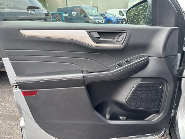 used 2022 Ford Escape car, priced at $22,000