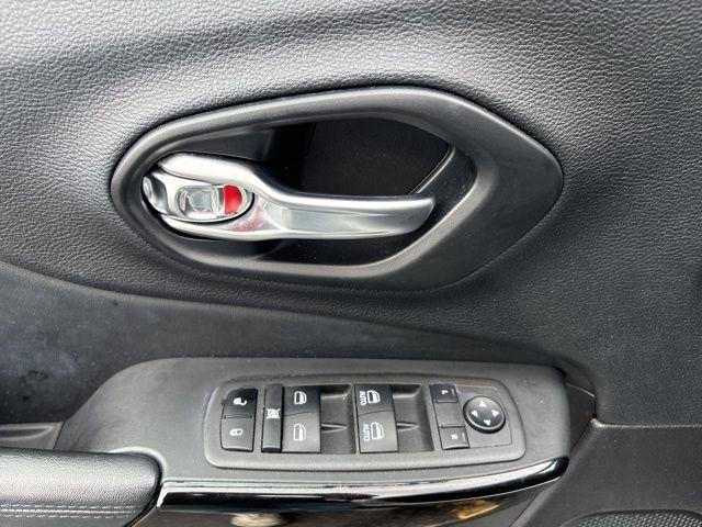 used 2021 Jeep Cherokee car, priced at $17,672