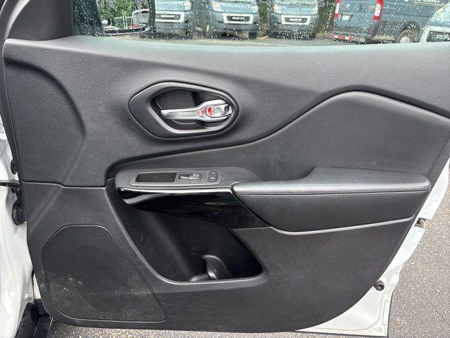 used 2021 Jeep Cherokee car, priced at $17,672