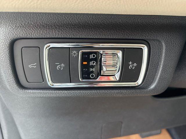 new 2025 Lincoln Corsair car
