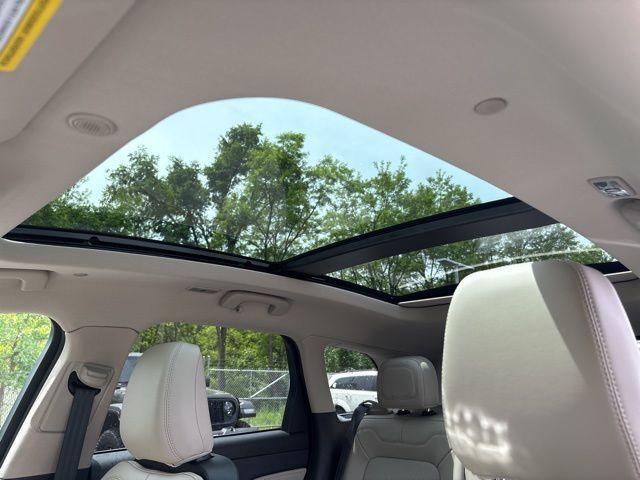 new 2025 Lincoln Corsair car