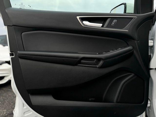 used 2022 Ford Edge car, priced at $45,000