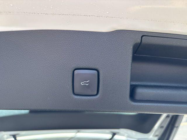 used 2022 Ford Escape car, priced at $23,000