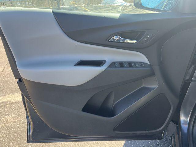 used 2022 Chevrolet Equinox car, priced at $21,000