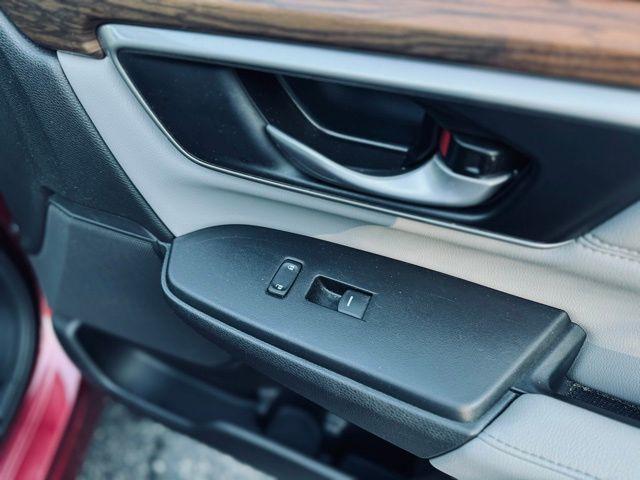 used 2022 Honda CR-V car, priced at $27,234