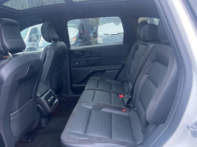 new 2025 Lincoln Nautilus car