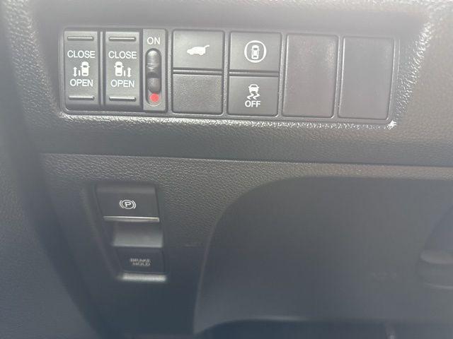 used 2023 Honda Odyssey car, priced at $37,000