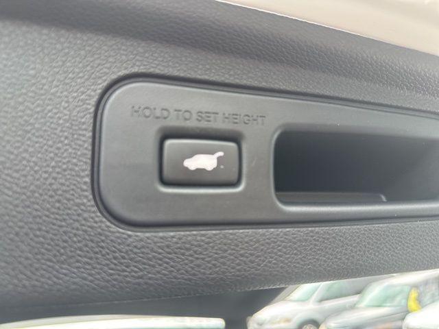 used 2023 Honda Odyssey car, priced at $37,000