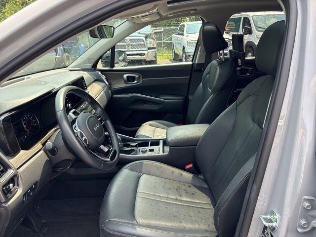 used 2022 Kia Sorento car, priced at $31,000