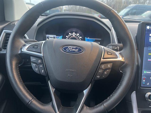 used 2024 Ford Edge car, priced at $30,000