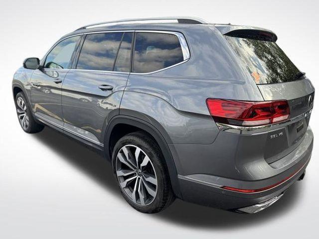 used 2022 Volkswagen Atlas car, priced at $32,000