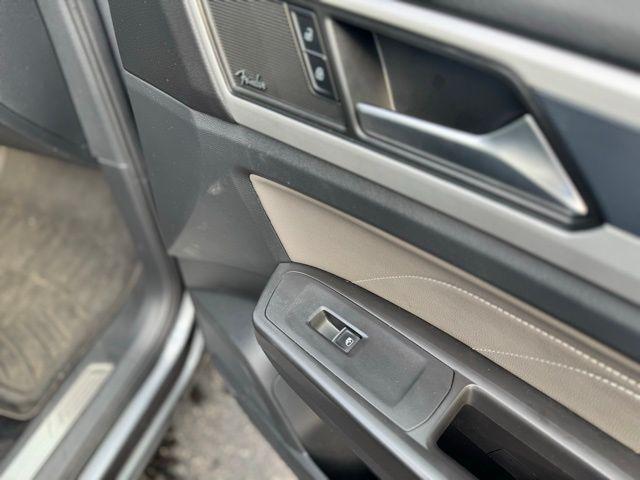 used 2022 Volkswagen Atlas car, priced at $32,000