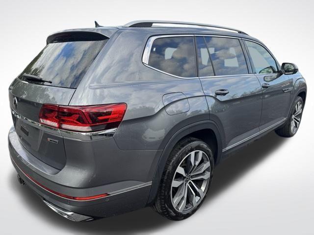 used 2022 Volkswagen Atlas car, priced at $32,000