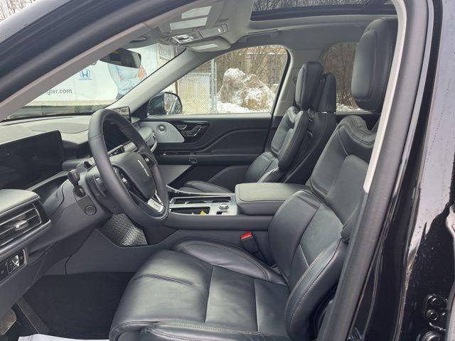 new 2025 Lincoln Aviator car