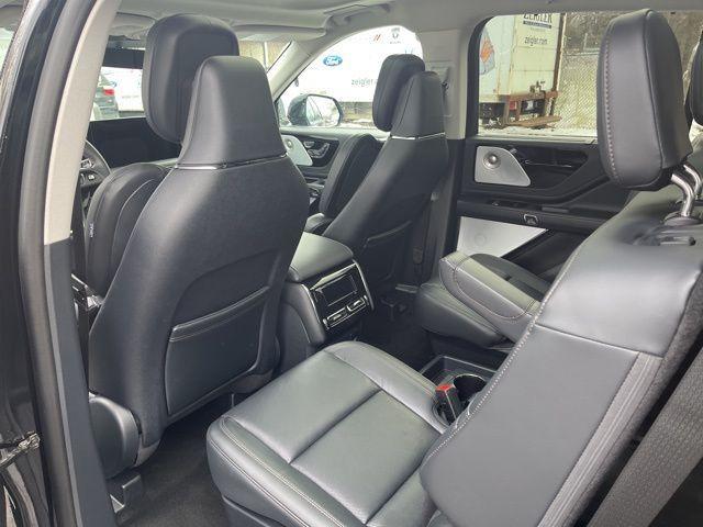 new 2025 Lincoln Aviator car