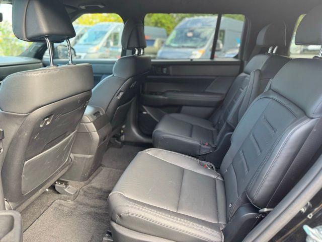 used 2025 Hyundai Santa Fe car, priced at $38,000