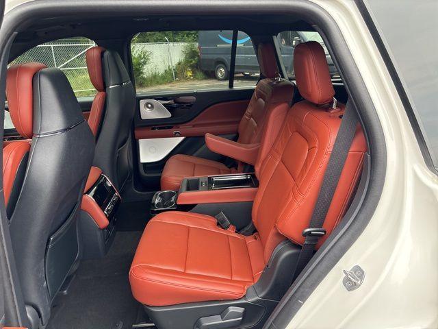 used 2025 Lincoln Aviator car, priced at $66,000