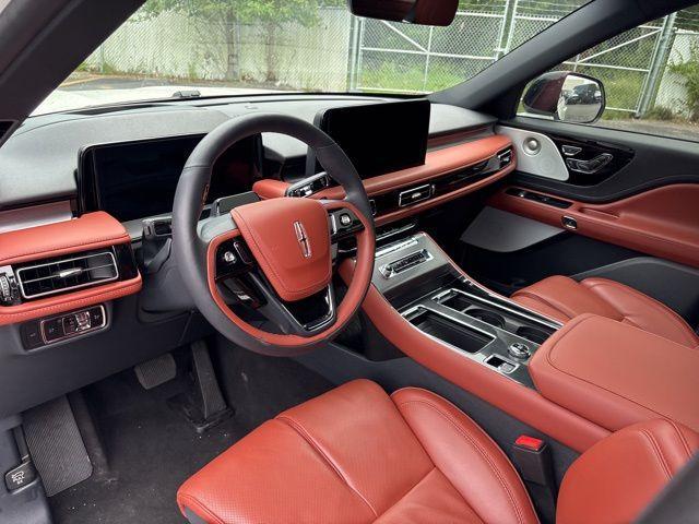 used 2025 Lincoln Aviator car, priced at $66,000