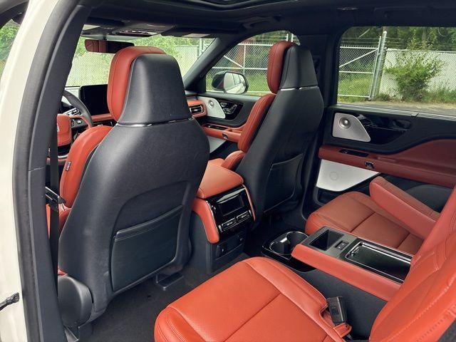 used 2025 Lincoln Aviator car, priced at $66,000