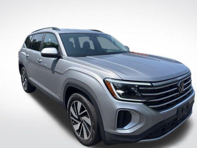 used 2024 Volkswagen Atlas car, priced at $33,500