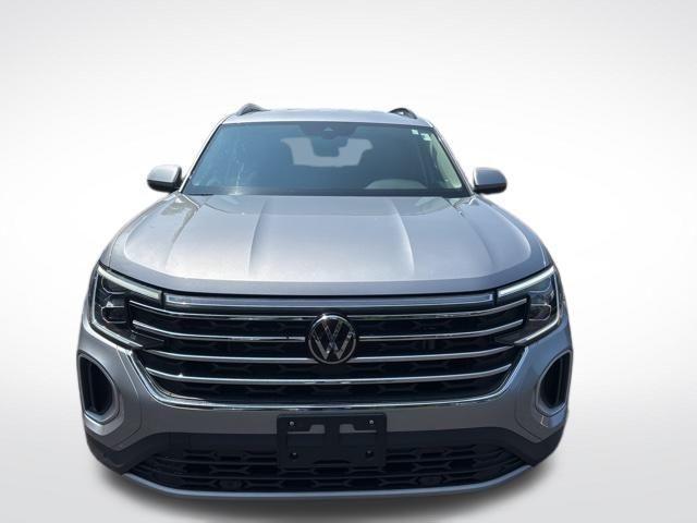 used 2024 Volkswagen Atlas car, priced at $33,500